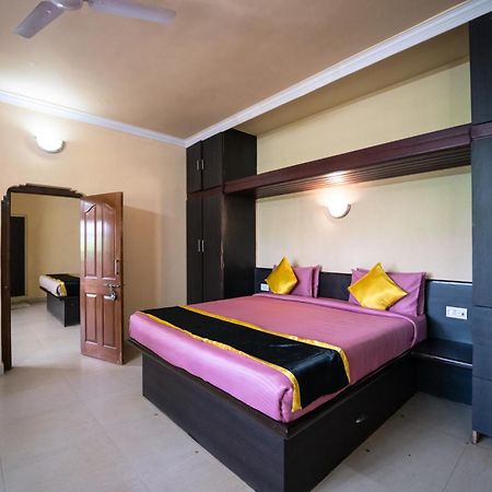 Kingmaker'S Plantation With River Stream Madikeri Exterior photo