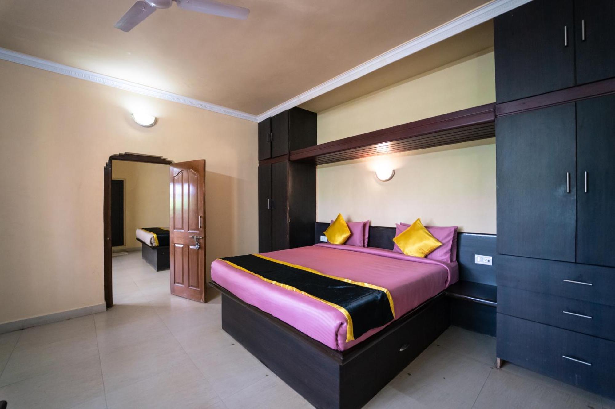 Kingmaker'S Plantation With River Stream Madikeri Exterior photo