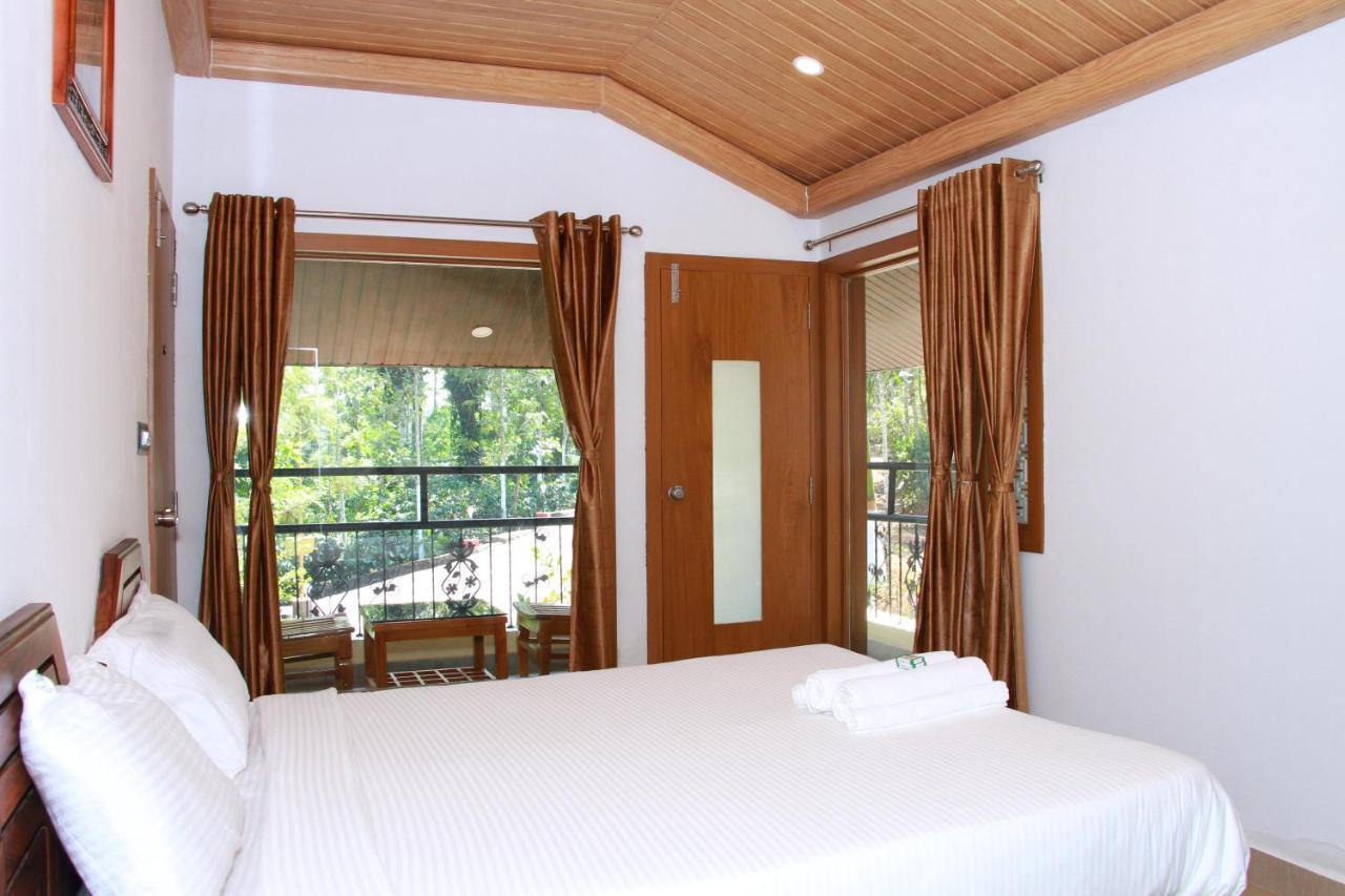 Kingmaker'S Plantation With River Stream Madikeri Exterior photo